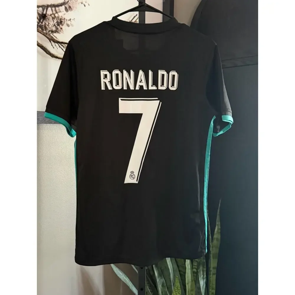adidas clinch thanks stunning